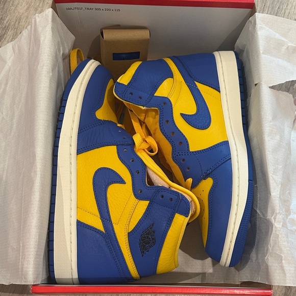 Jordans Retro 1 Reverse Laney Blue and Yellow Sneakers size Wom 8 (men size 6.5) - Picture 1 of 10
